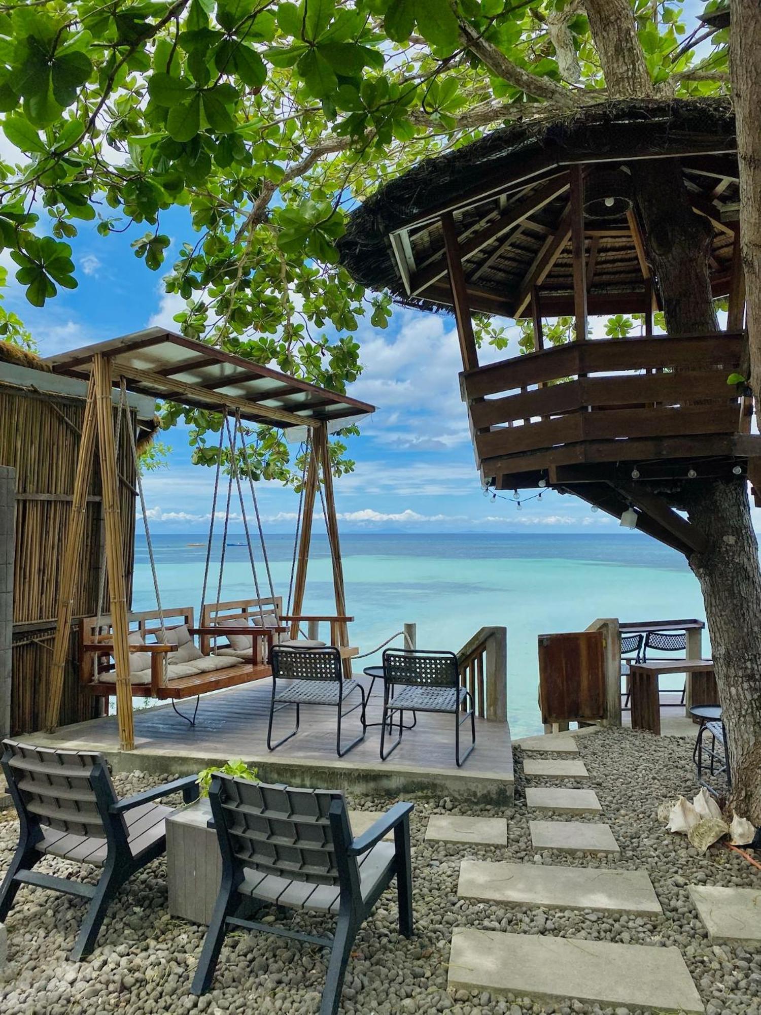 White Bada Guesthouse Siquijor Buitenkant foto