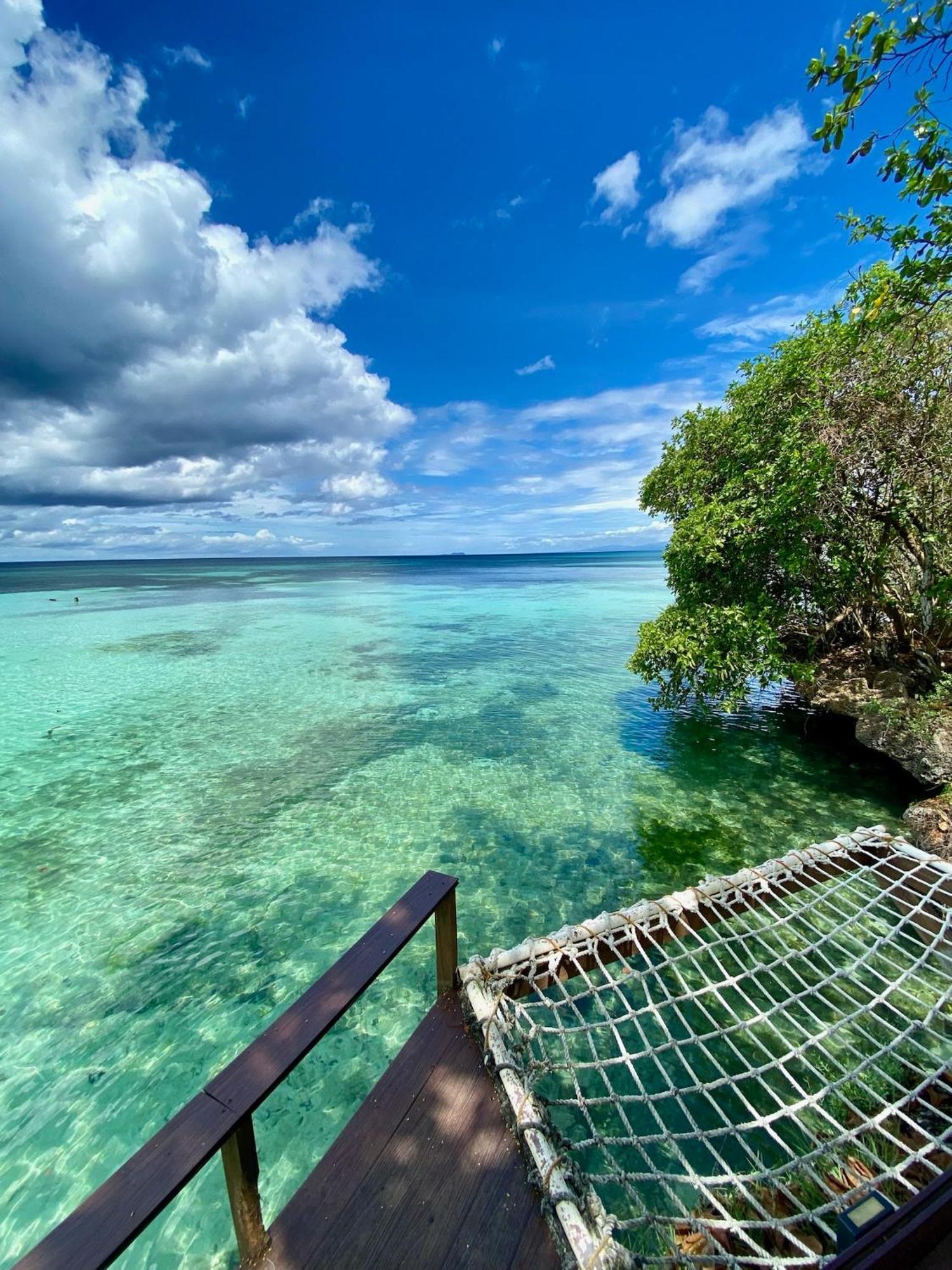White Bada Guesthouse Siquijor Buitenkant foto